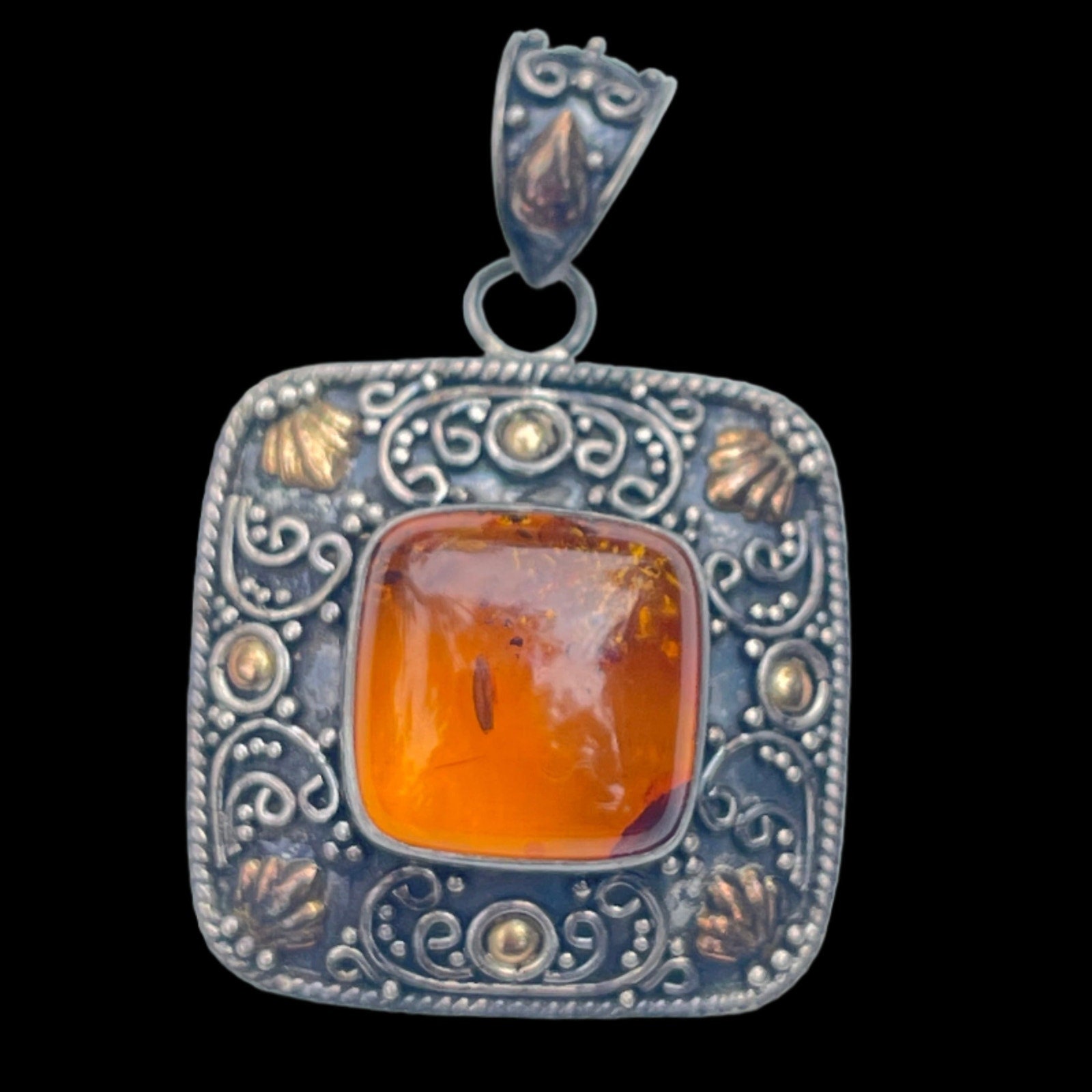 18k Gold And Sterling Silver Amber Pendant Vintage Suarti Signed Designer